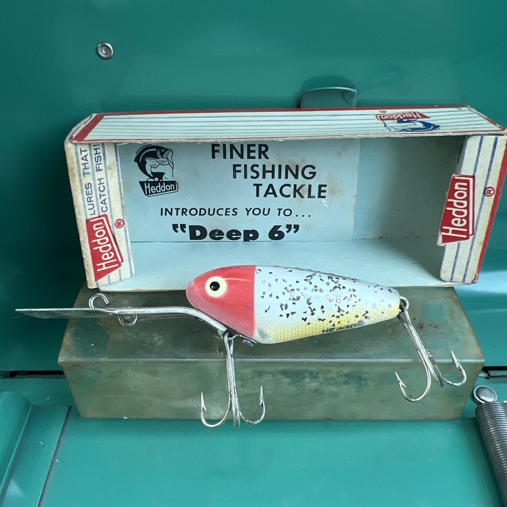 Vintage Heddon "Deep 6"  9345 RHF Red Head Flitter in Original Box with Insert